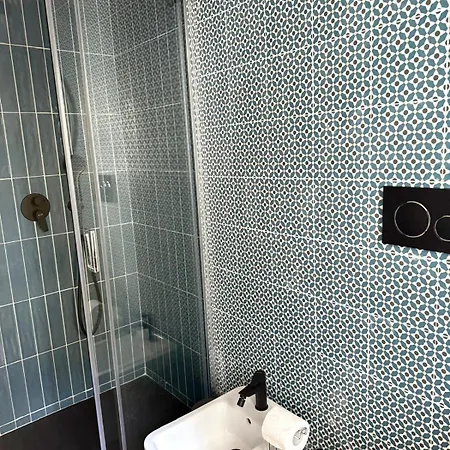 Appartamento Medici Walls View - Casa Moderna E Super Cozy *